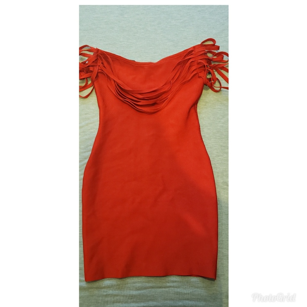 Red bandage dress!